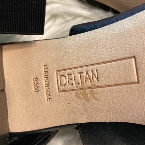 Deltan Women's Black Open-Toe Heels size 9.5 leather sole, leather upper - Picture 4 of 12